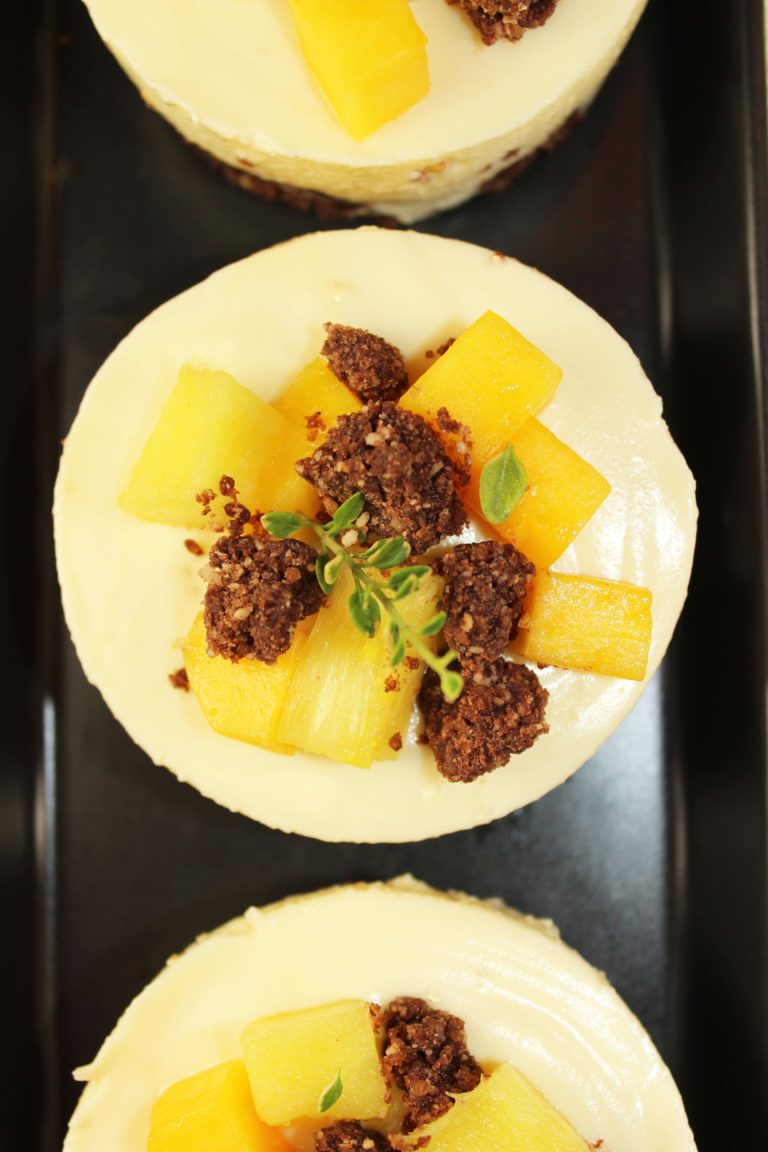 Törtchen mit weißer Schokomousse und Früchten - Maren Lubbe - Feine ...