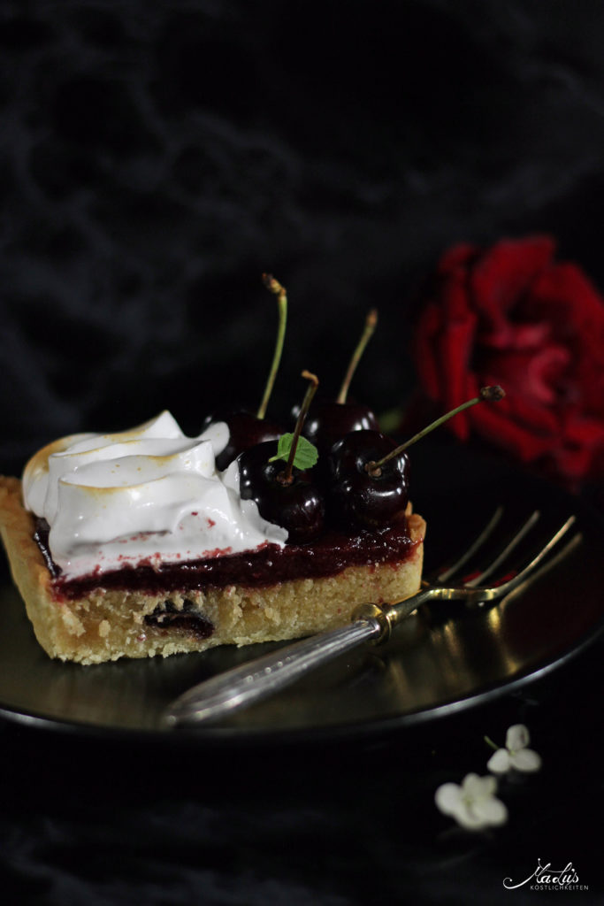 Amarena Kirsch Tarte - Maren Lubbe - Feine Köstlichkeiten