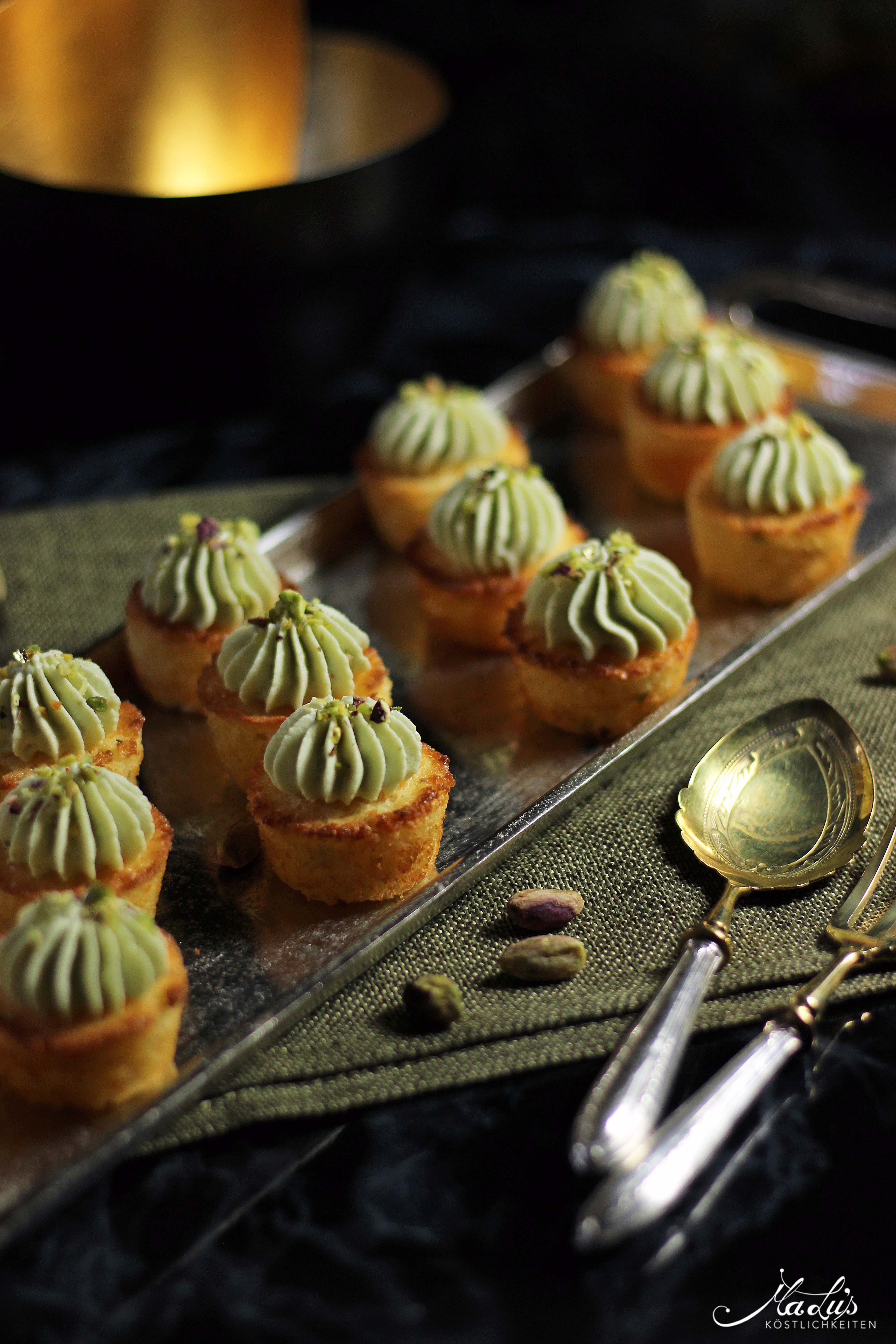 Orangen-Pistazien Mini Cupcakes