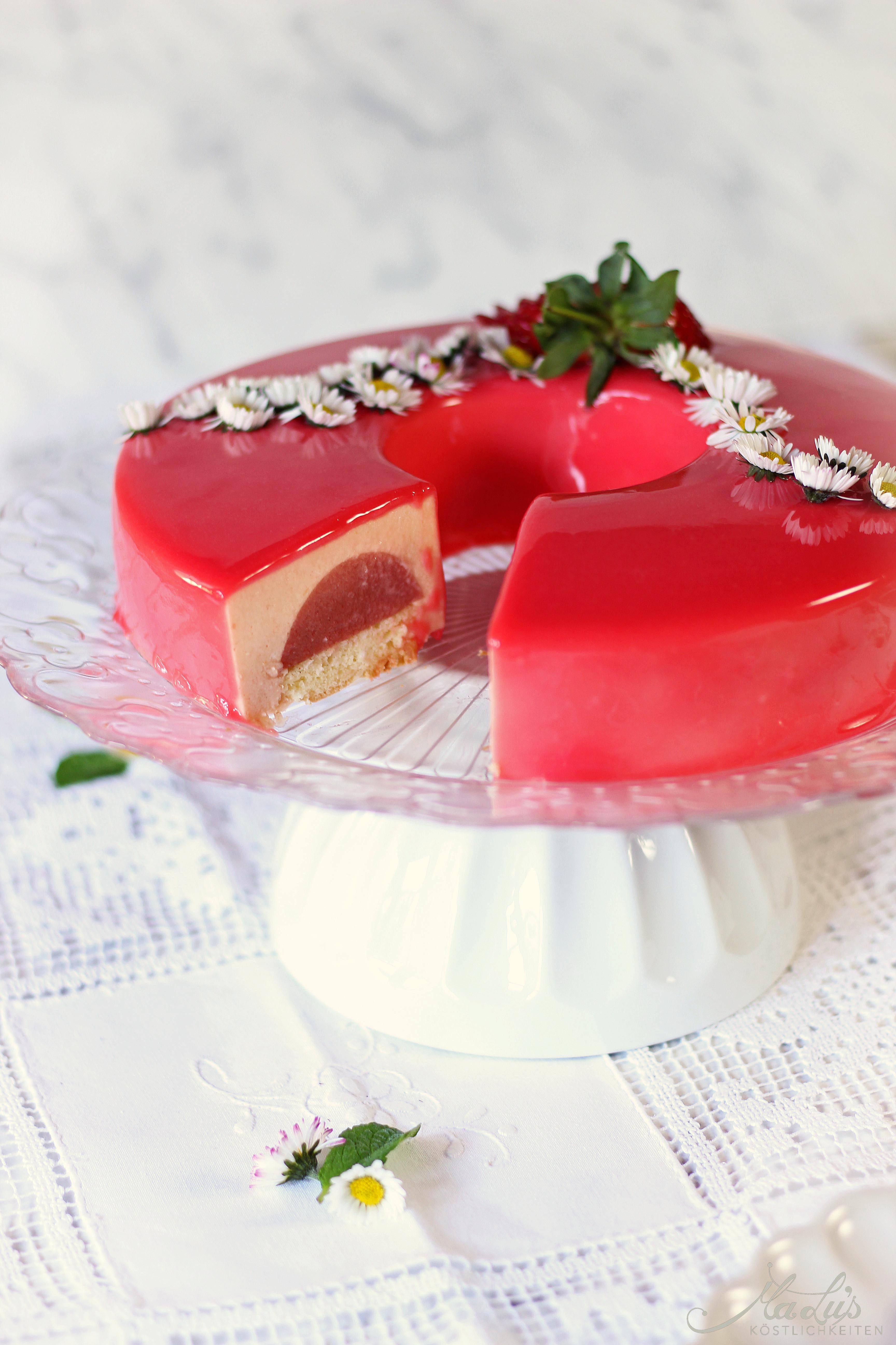 Erdbeer-Rhabarber Torte