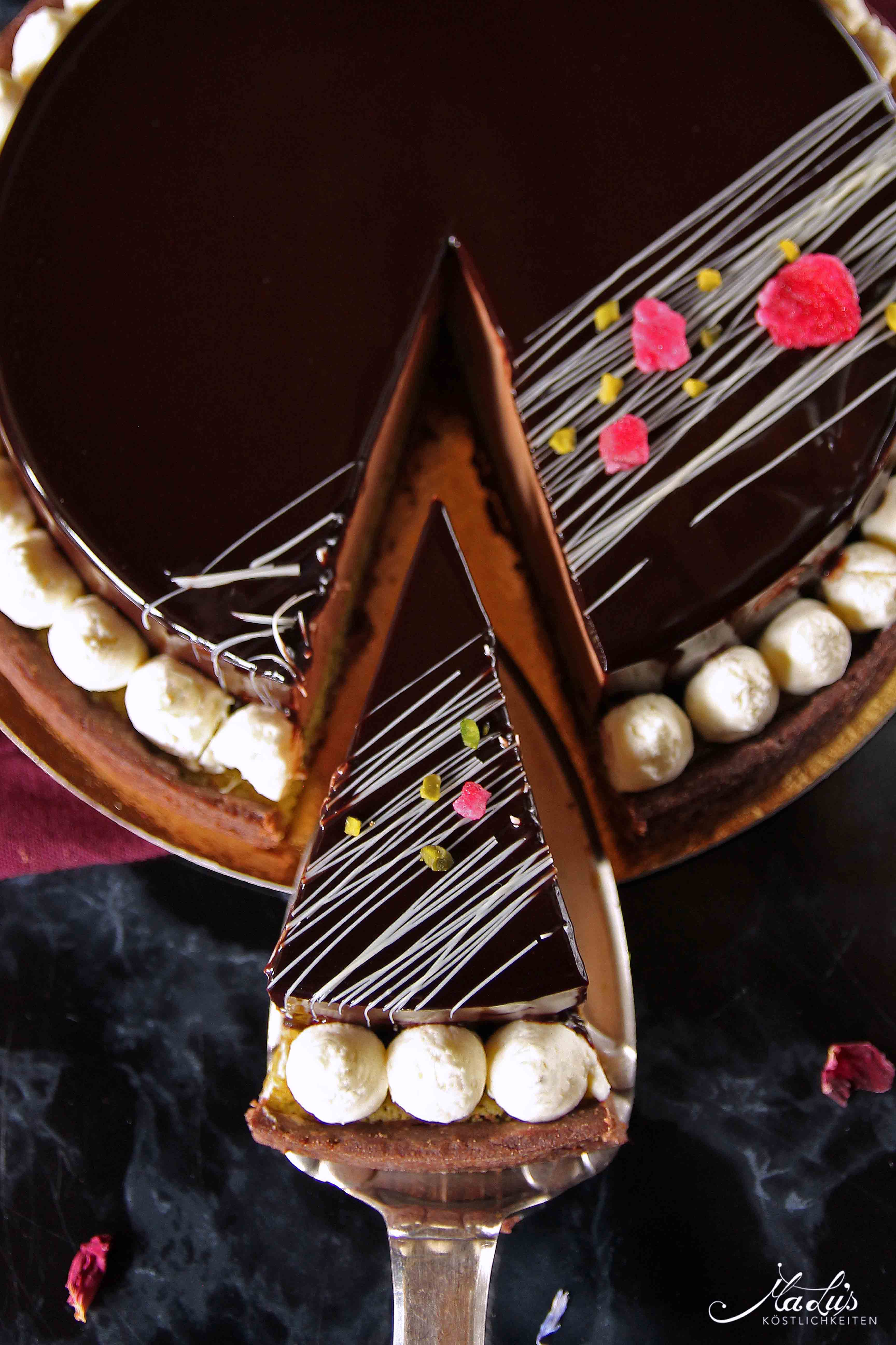 Schokoladentarte mit Pistazie & Kokos | MaLu's Koestlichkeiten