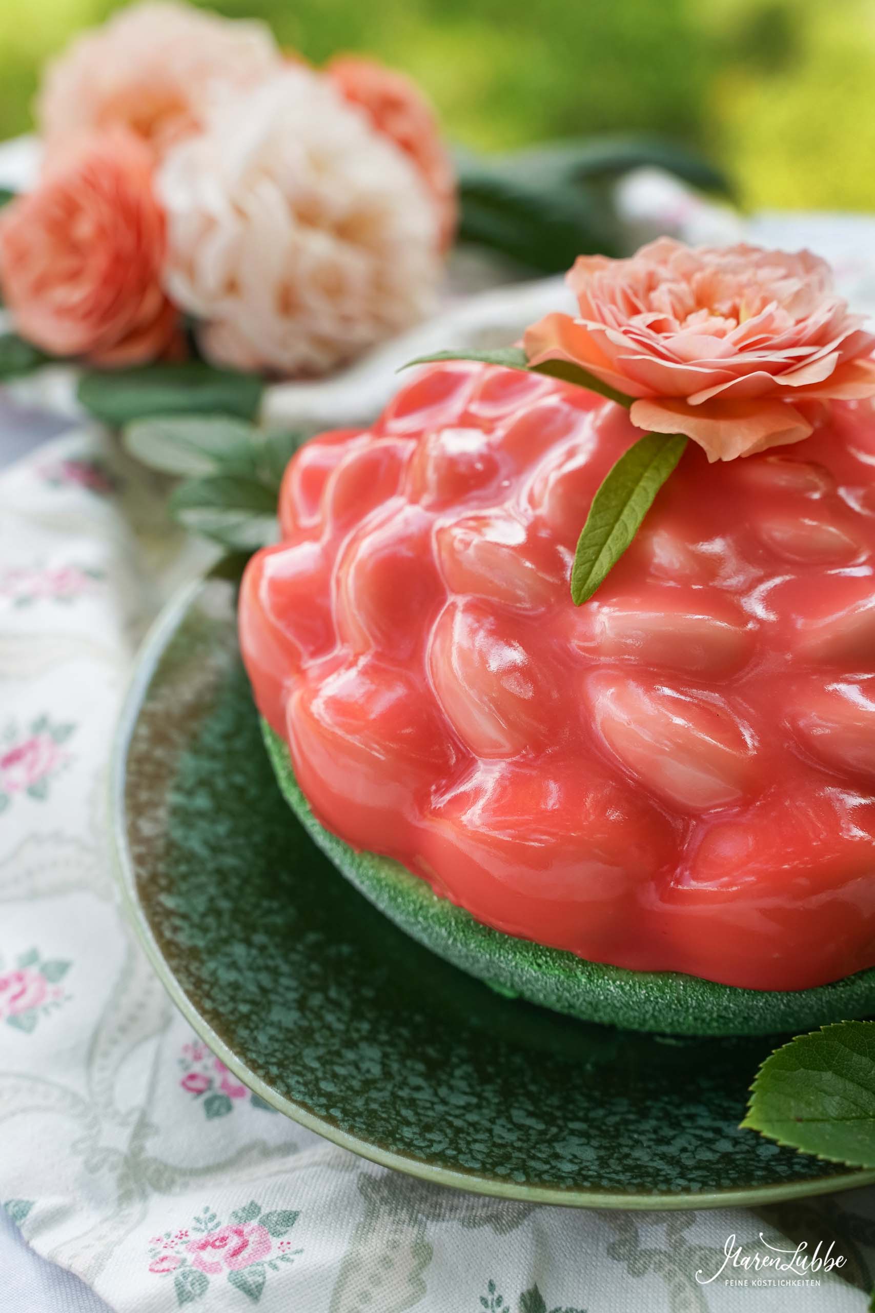 Peachy Rose Torte